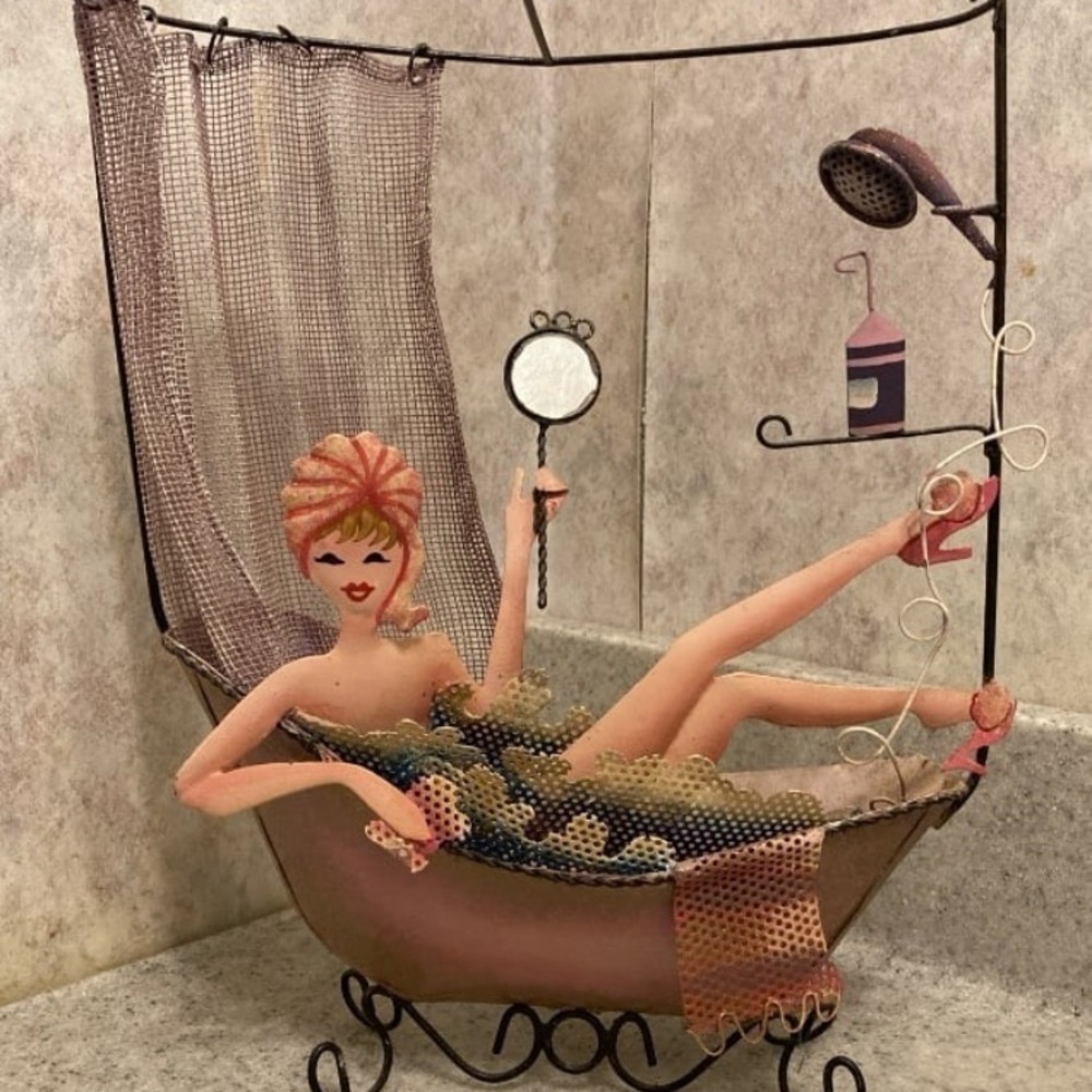 Charming Bath Decor Figurine in Pink and Black